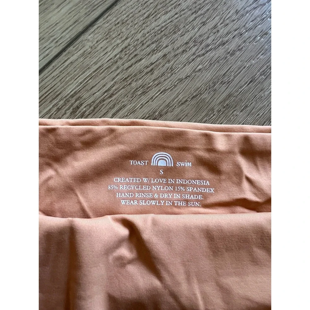 NWT TOAST SWIM Signature Apex Top‎ Sandstone Peach Triangle Bikini Swim Top S
